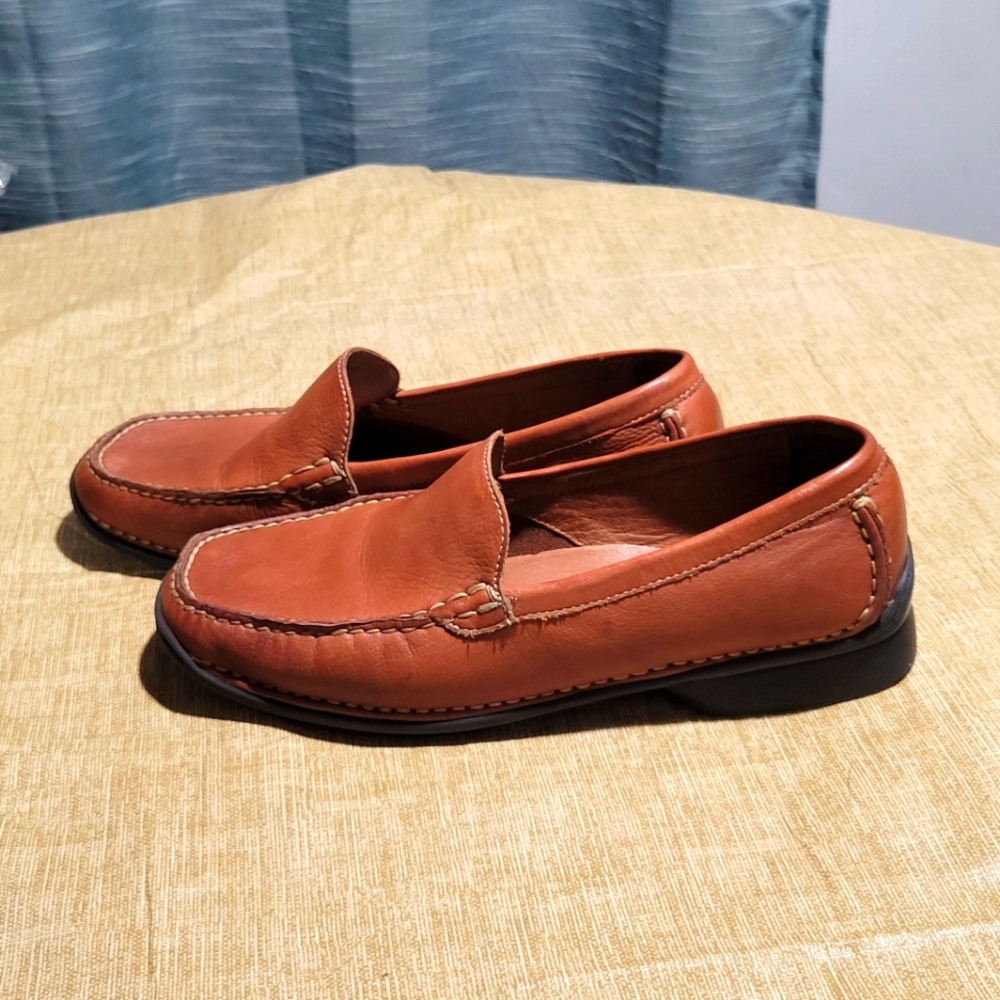 Hushpuppy Brown Leather Loafer Men's size 10